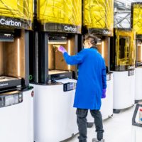 adidas y Carbon abordan la escasez de equipos de seguridad médica con innovación 3D