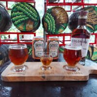 Lanzan “Antigua Cerveza Patrimonio” añejada en barricas de Ron Colonial