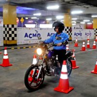 La Asociación de Importadores de Motocicletas (ASIM) anunció la apertura de su Academia de Manejo de Motos,  ACMO