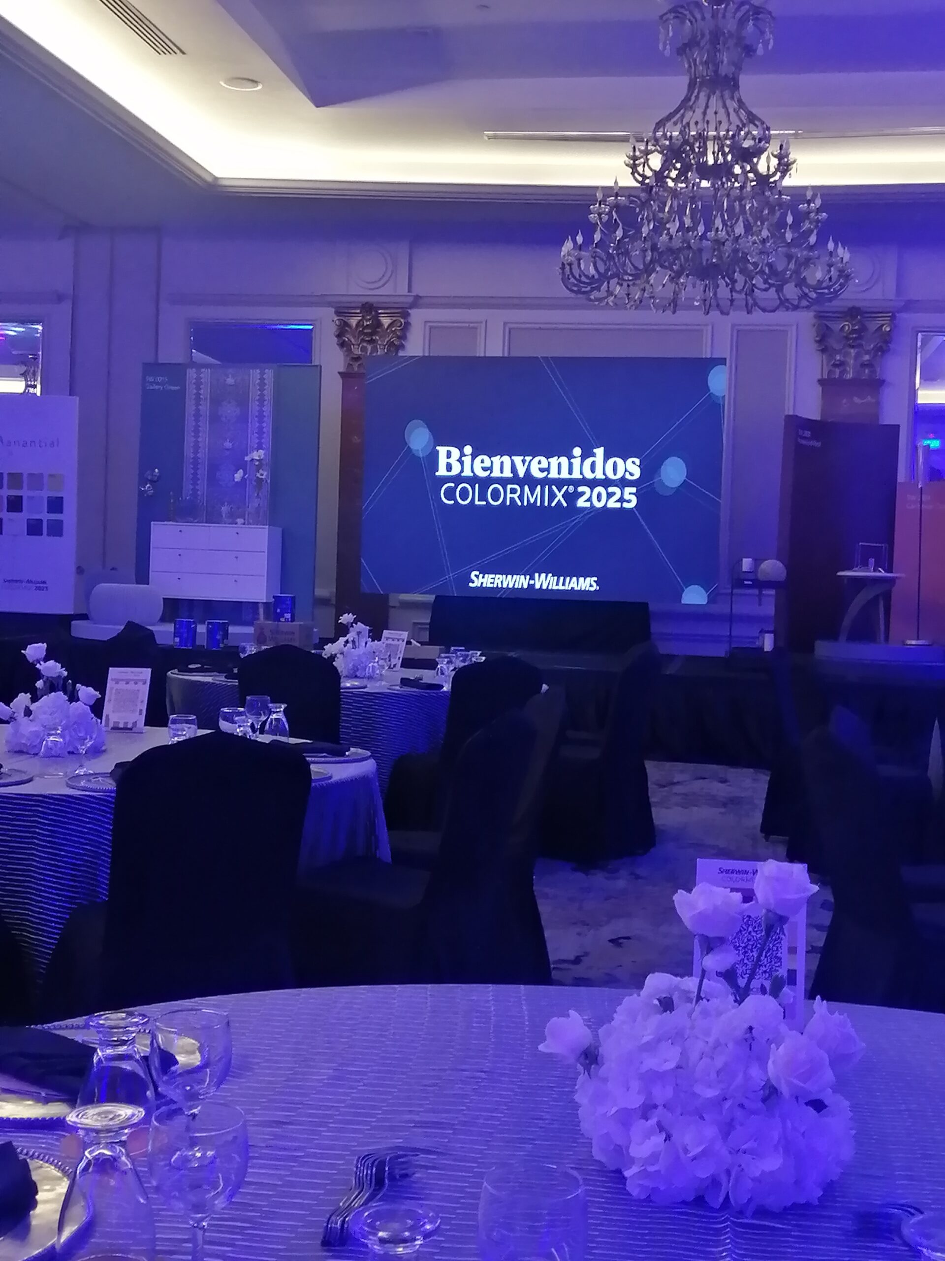 Sherwin-Williams presenta su informe de Tendencias Colormix 2025 “Cápsulas”